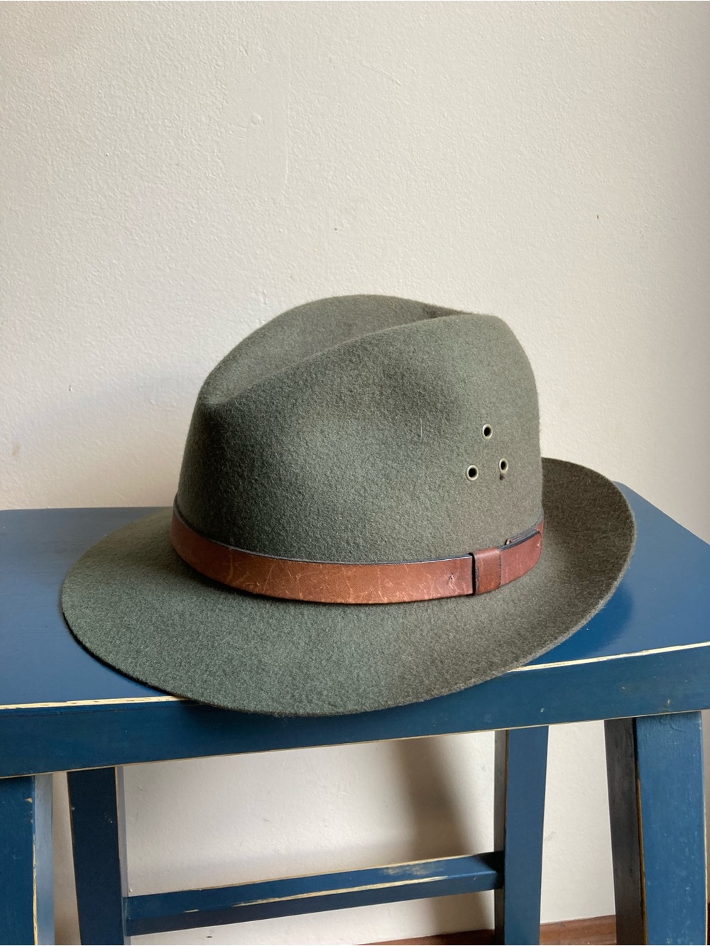 Vintage 100% Wool Men's Olive Green Fedora Hat Trav’ler by Country Gentlemen USA
